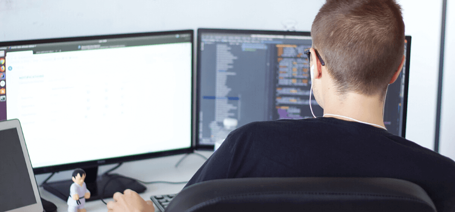 Un développeur du BearStudio